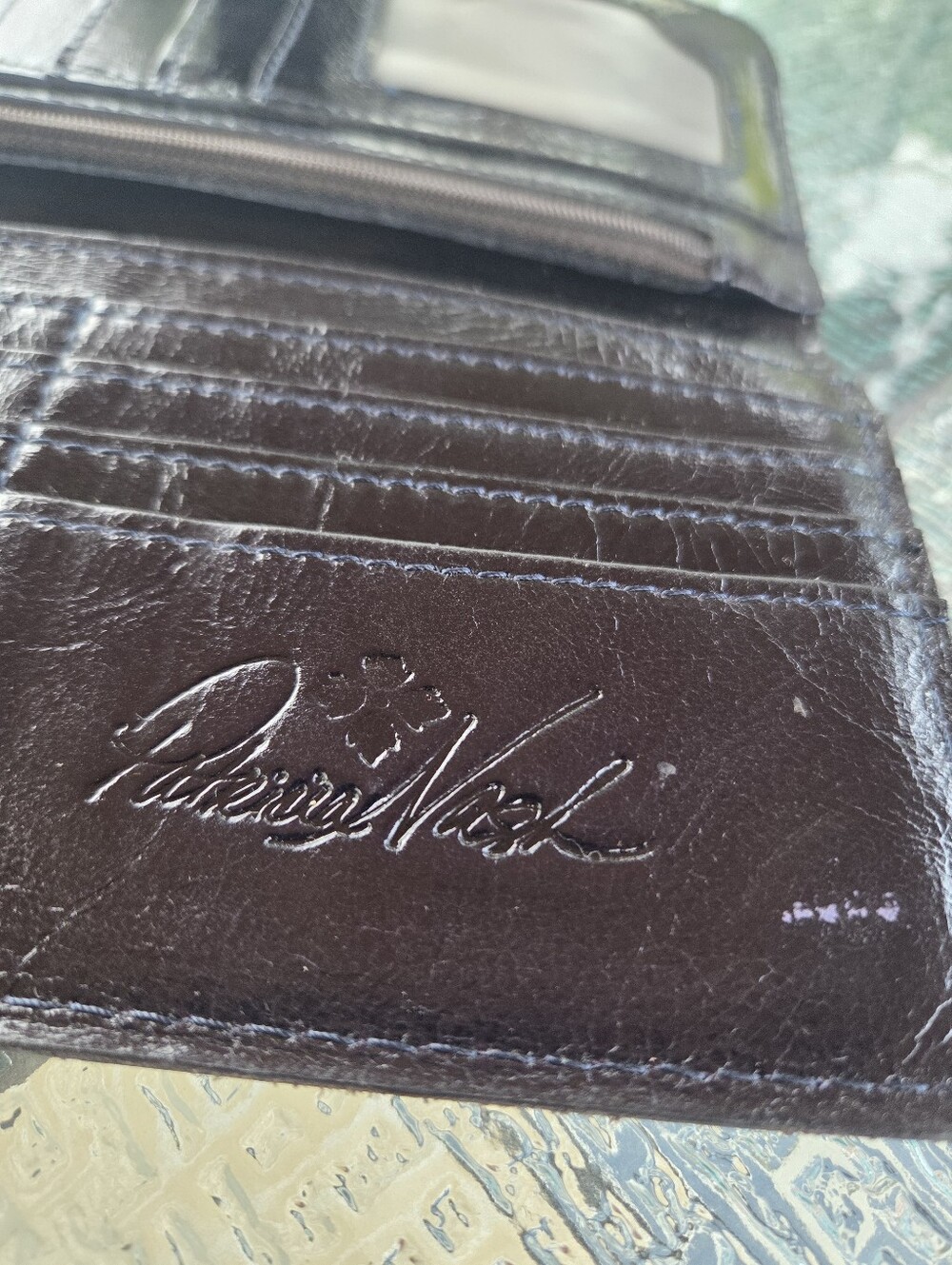 🍋Positano Limon Patricia Nash Genuine Leather Wallet ✨️ - Picture 4 of 6